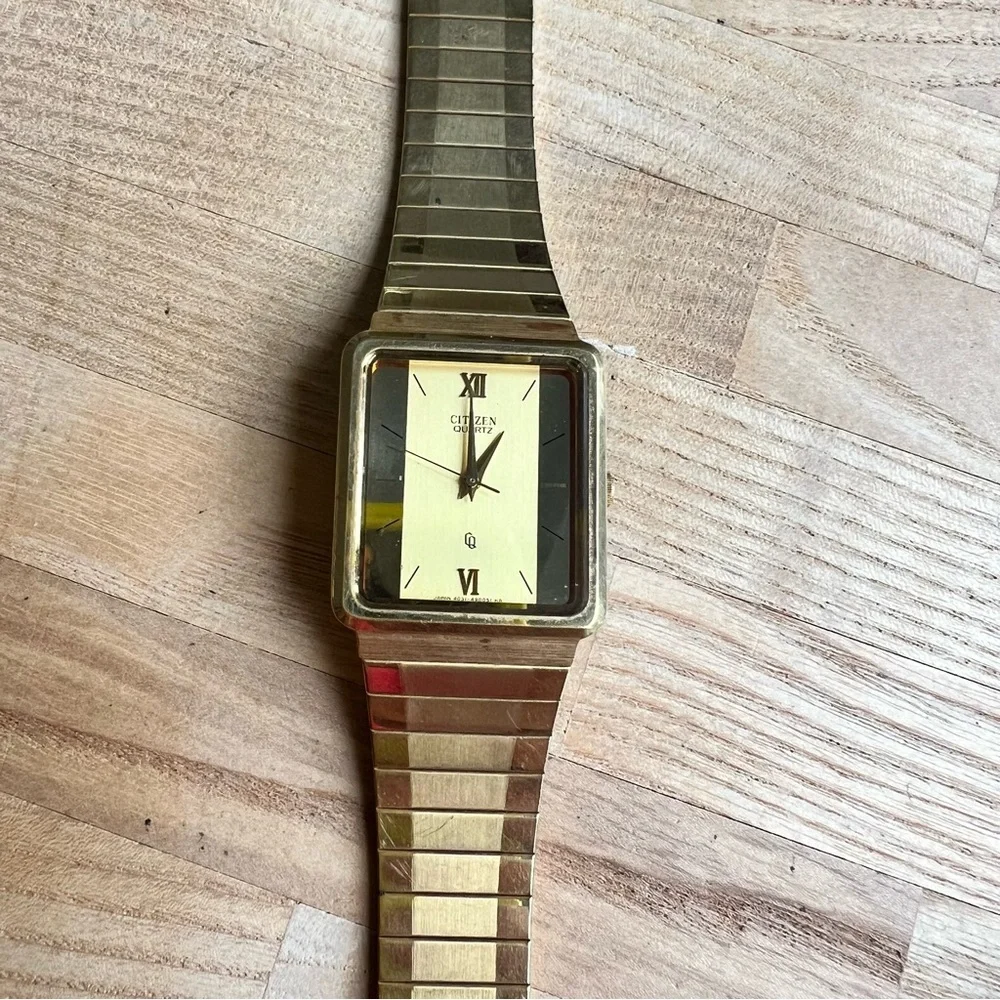Citizen brand quartz
